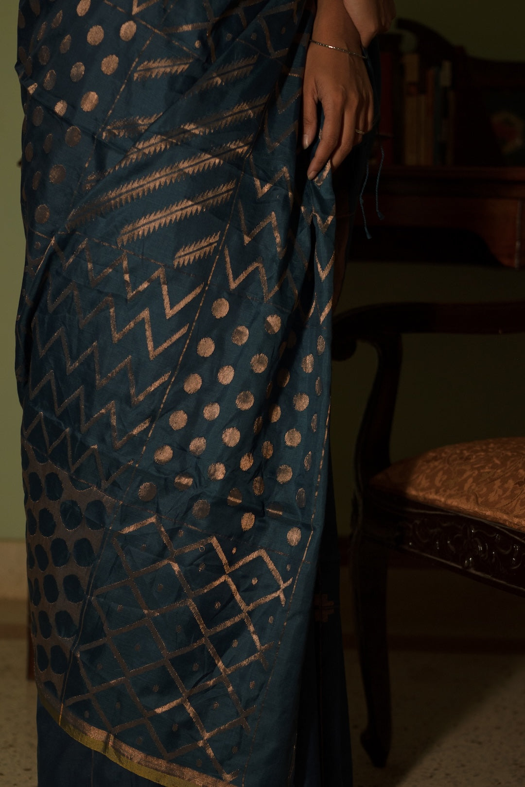 Nilambari Saree