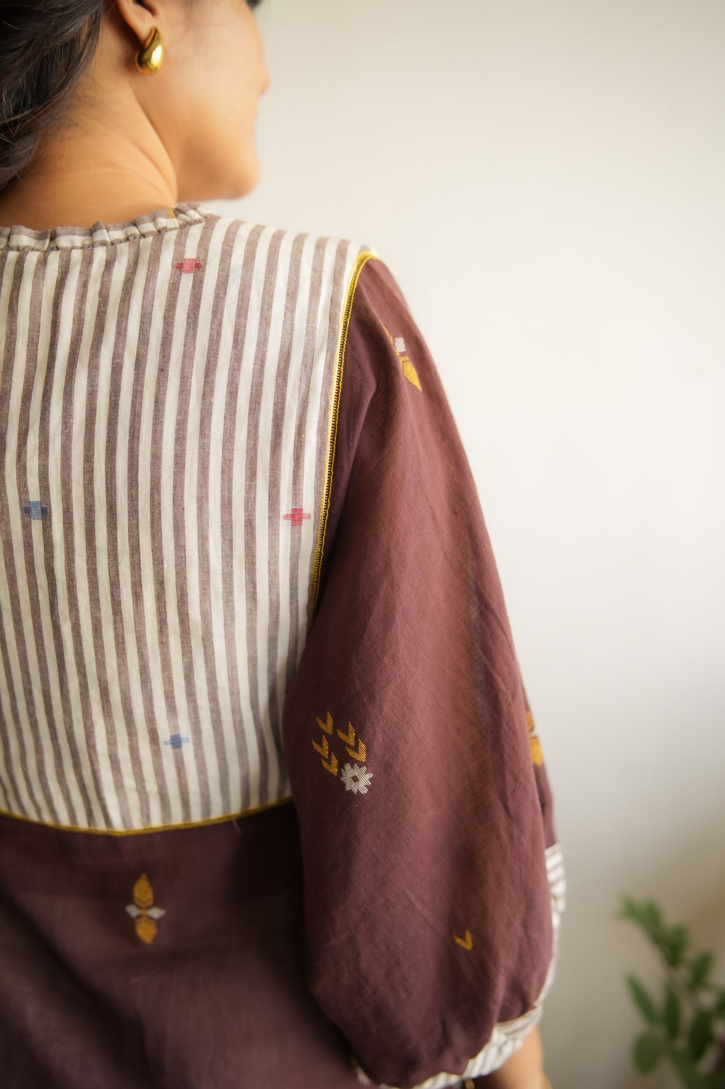 Yoke Jamdani Antifit