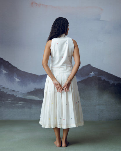 Ambar Sleeveless Box Pleat Dress