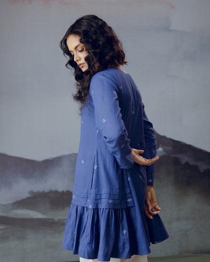 Nilambar top