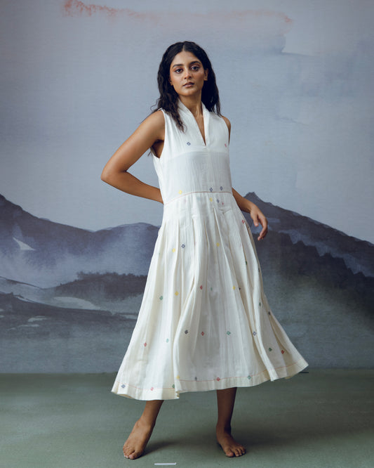 Ambar Sleeveless Box Pleat Dress
