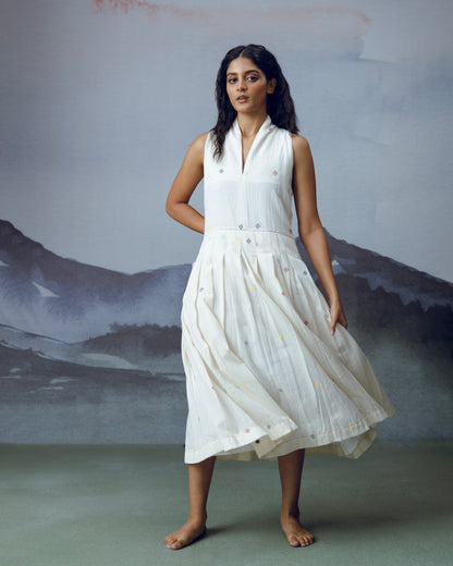 Ambar Sleeveless Box Pleat Dress