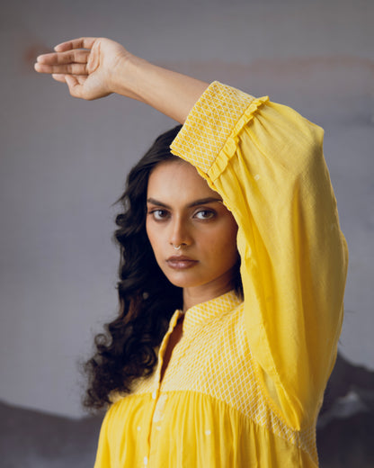 Daisy Desire Yellow top