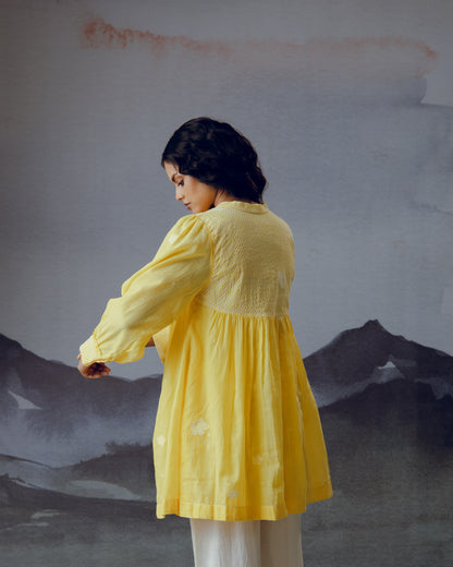 Daisy Desire Yellow top