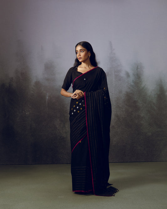 Ebony Saree