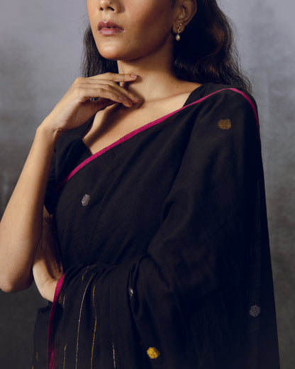 Ebony Saree