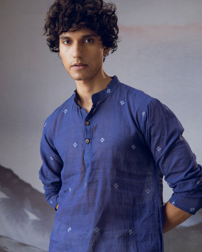 Nilambar Kurta