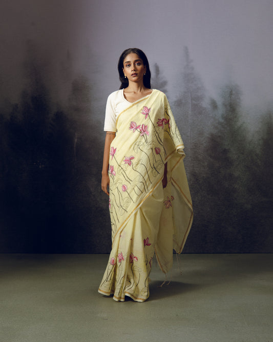 Poddobon Saree