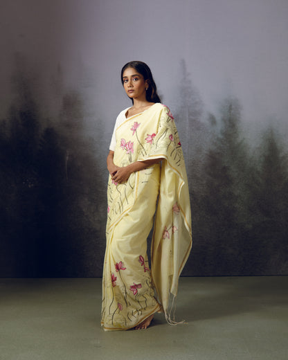 Poddobon Saree
