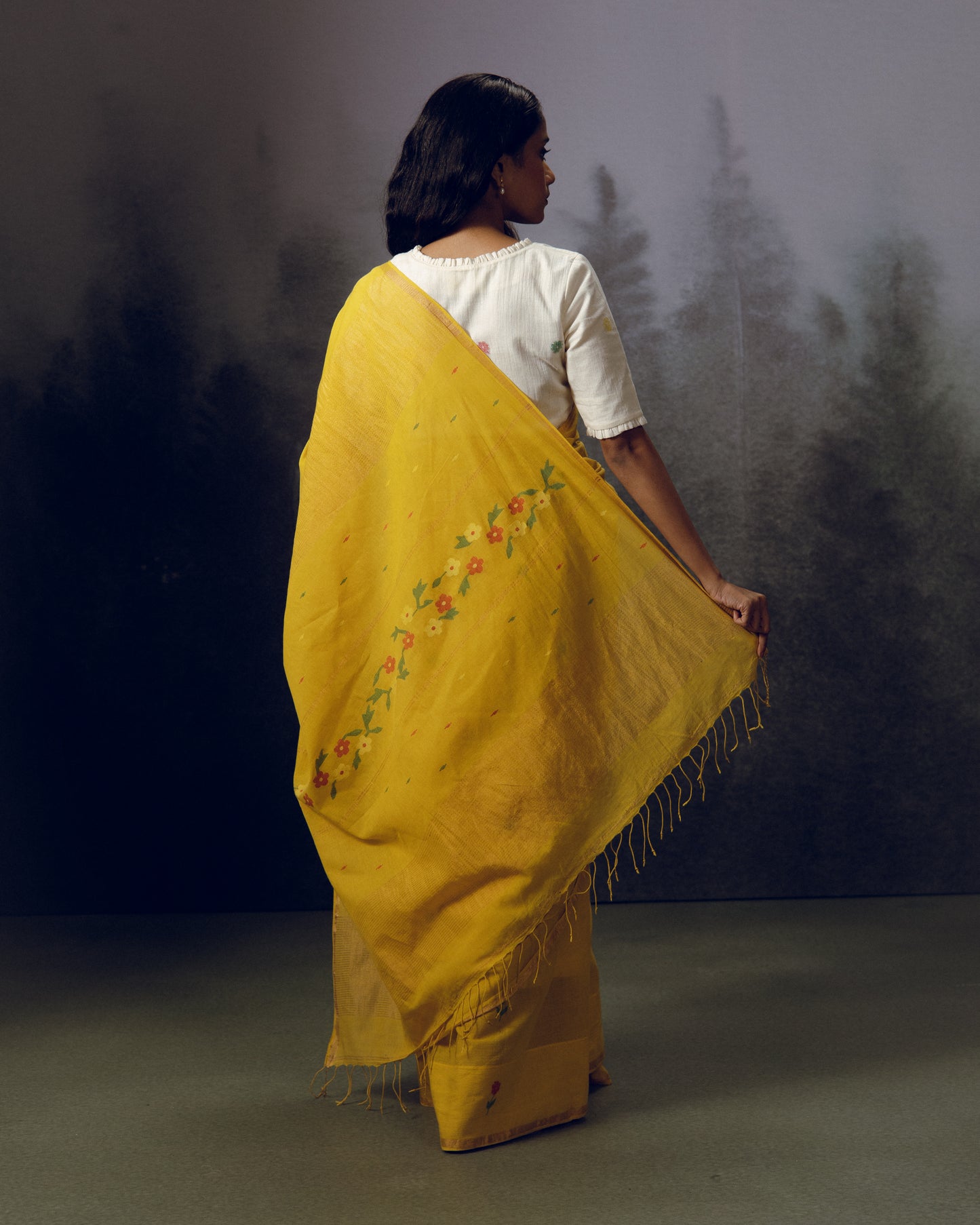 Holud phool Saree
