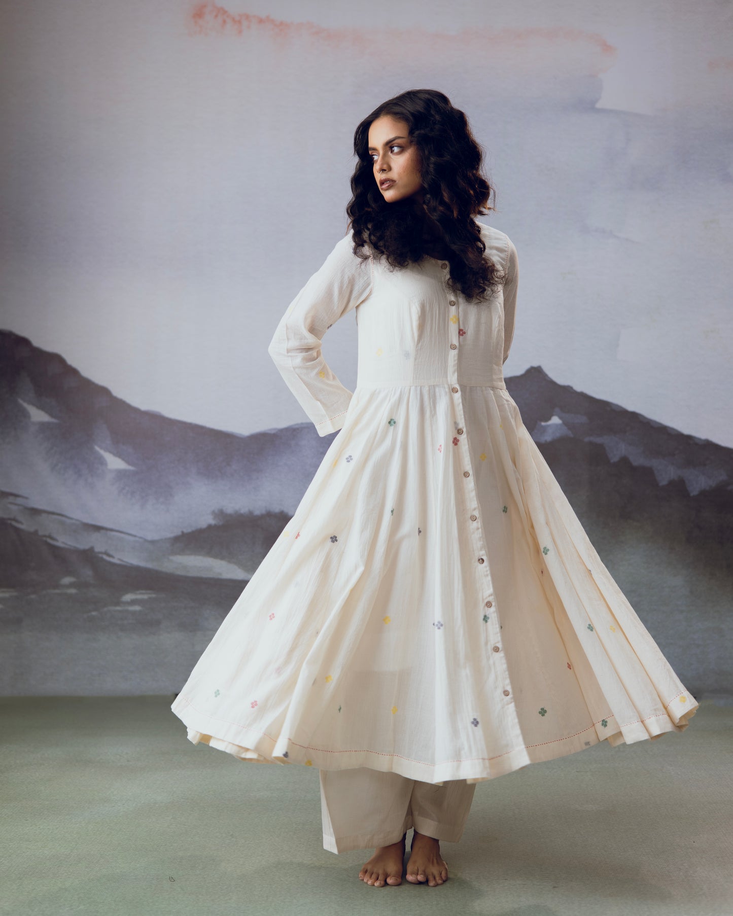 White Ambar Kali Coord