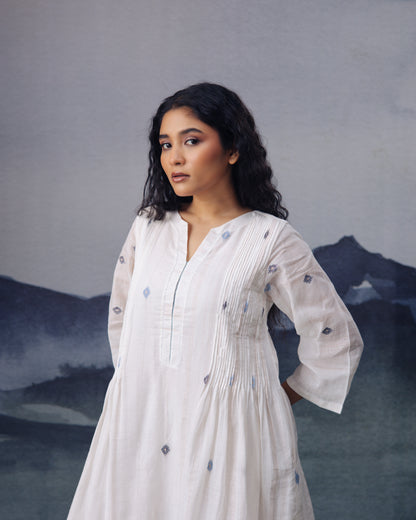 Ivory Kurta