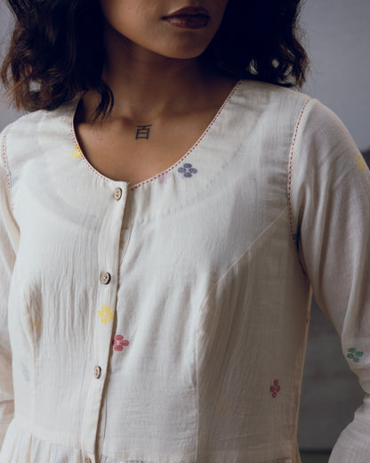 White Ambar Kali Kurta
