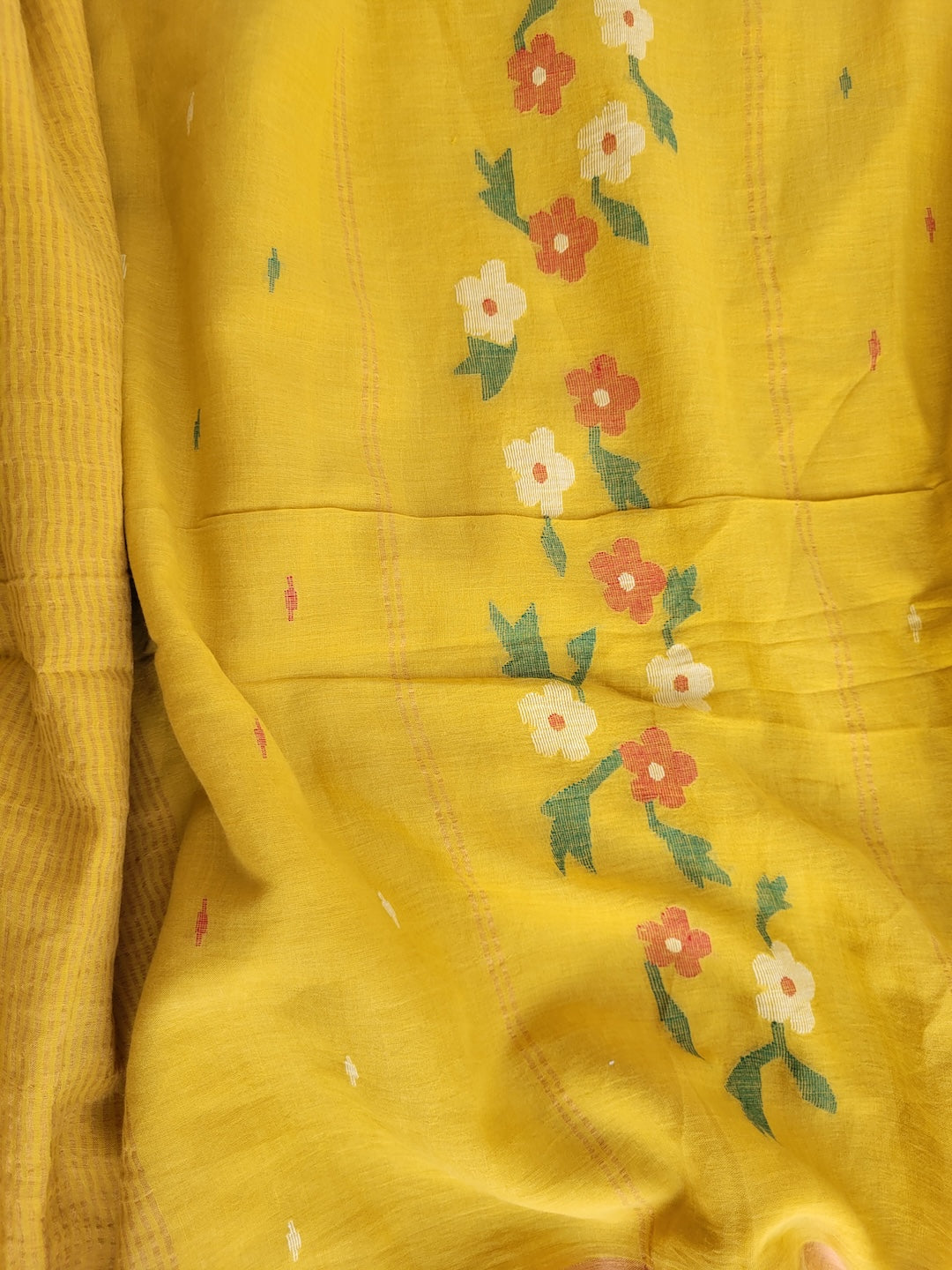 Holud phool Saree