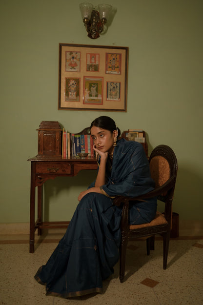 Nilambari Saree
