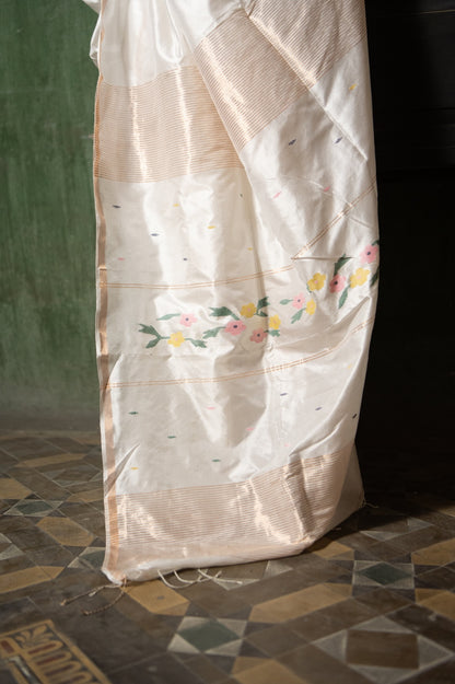 Kumud Saree