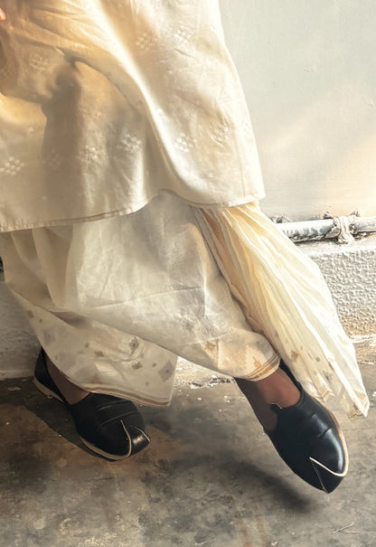 Suddho Dhoti