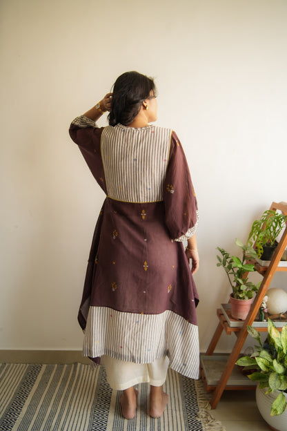 Yoke Jamdani Antifit